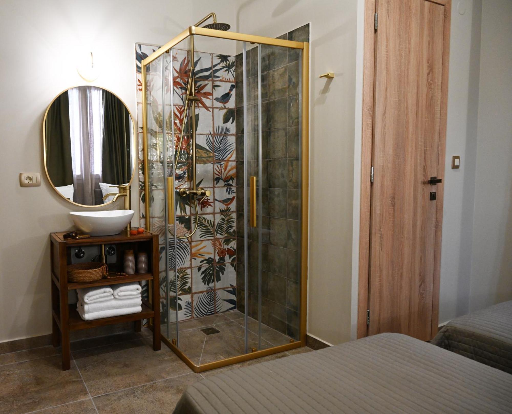 Aparthotel Vivis Hub Argostoli  Exterior foto